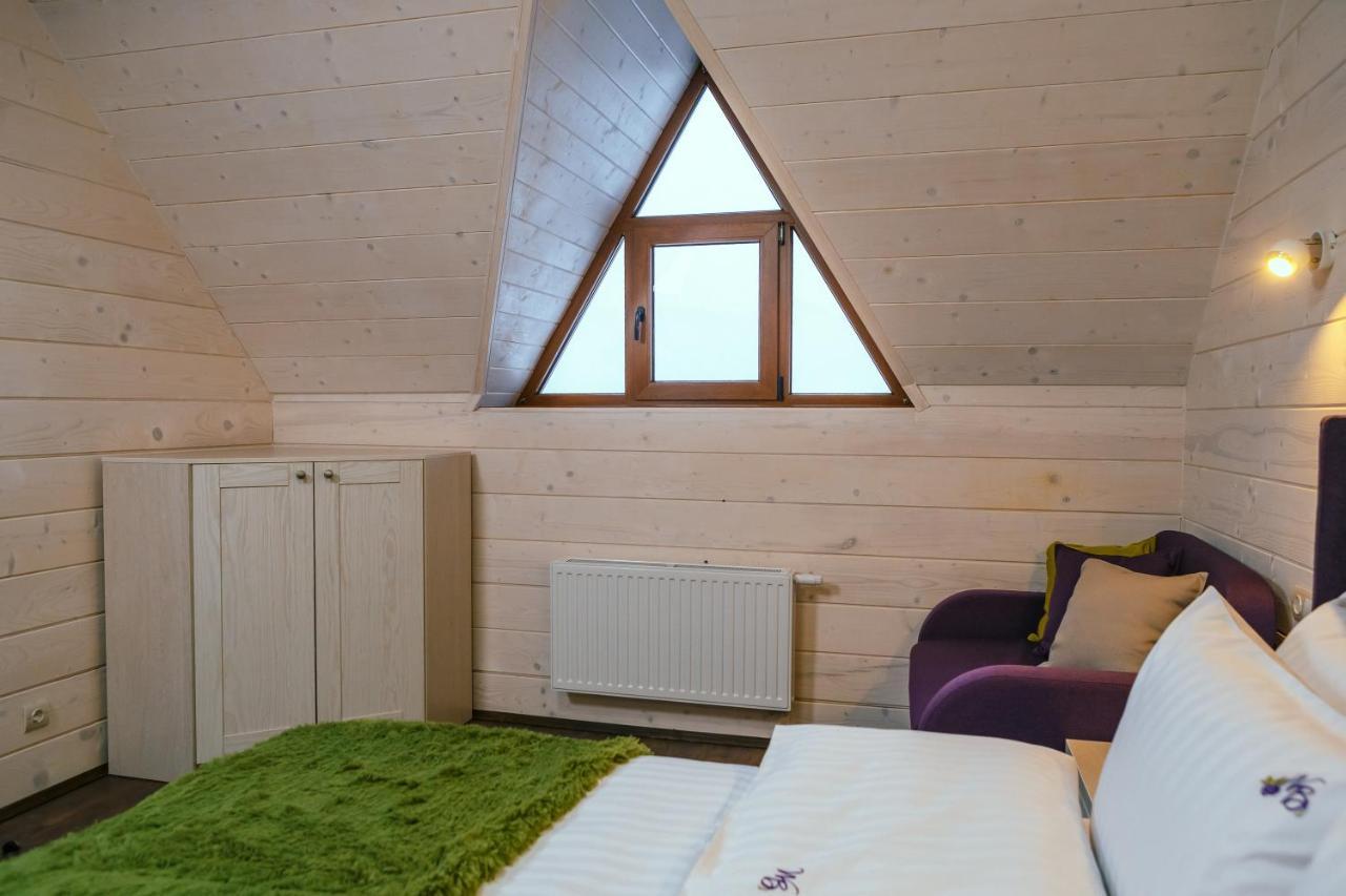 Whiteberry Studio Bukovel Bagian luar foto